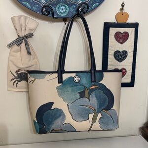 Tory Burch tote